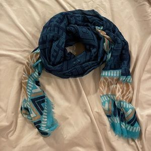 Blue and tan scarf